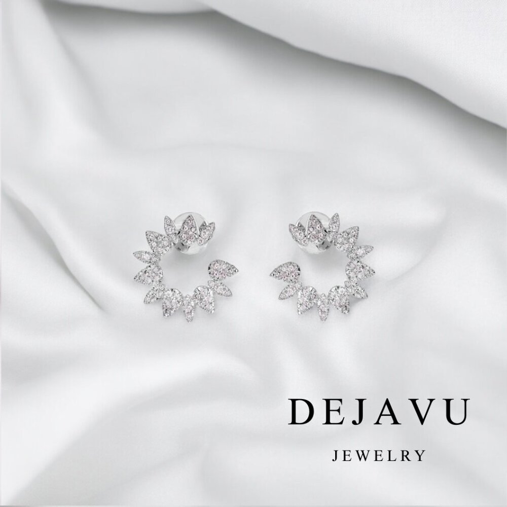 White Radiance Earrings